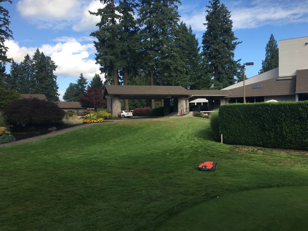 Husqvarna Automower installed in Lake Oswego, OR