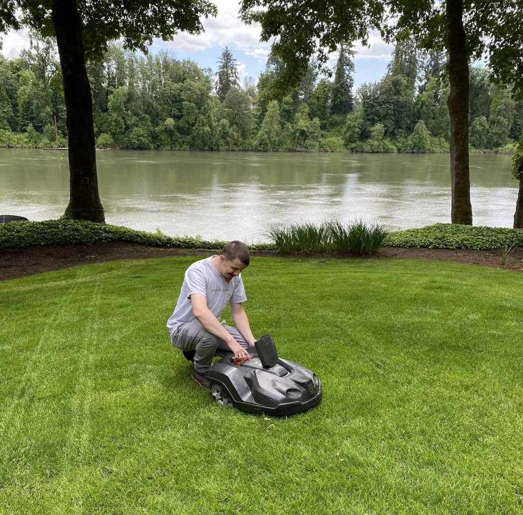 Husqvarna Automower repair in Wilsonville, Oregon