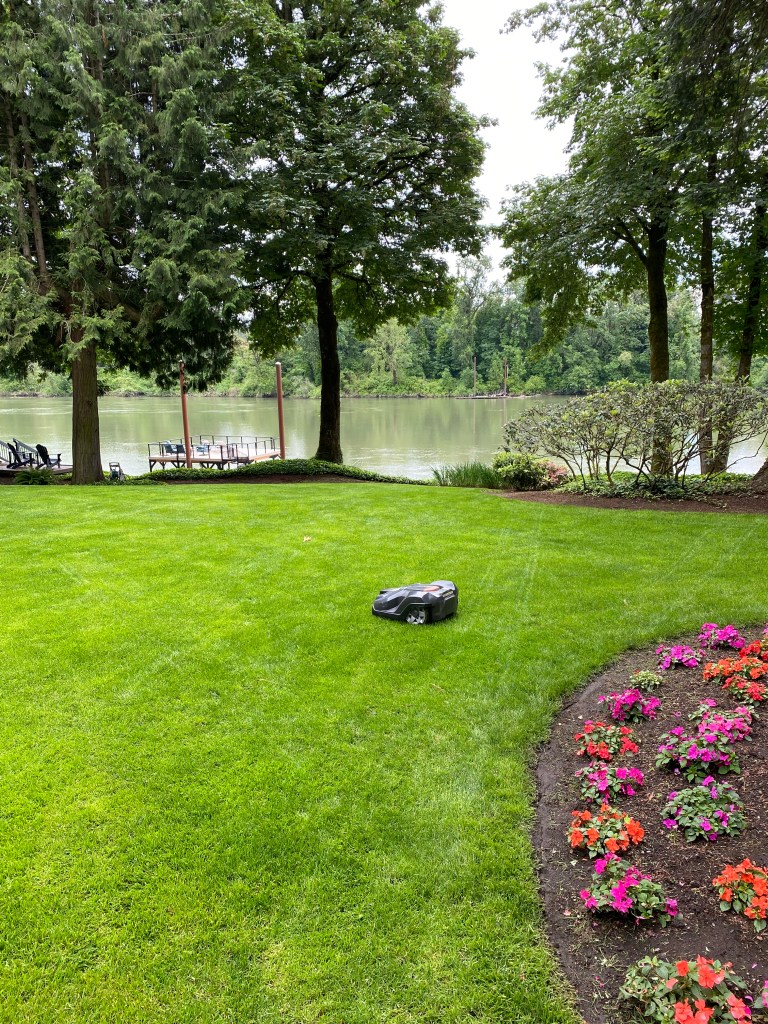 Husqvarna Automower 430X installation in Ridgefield, Washington